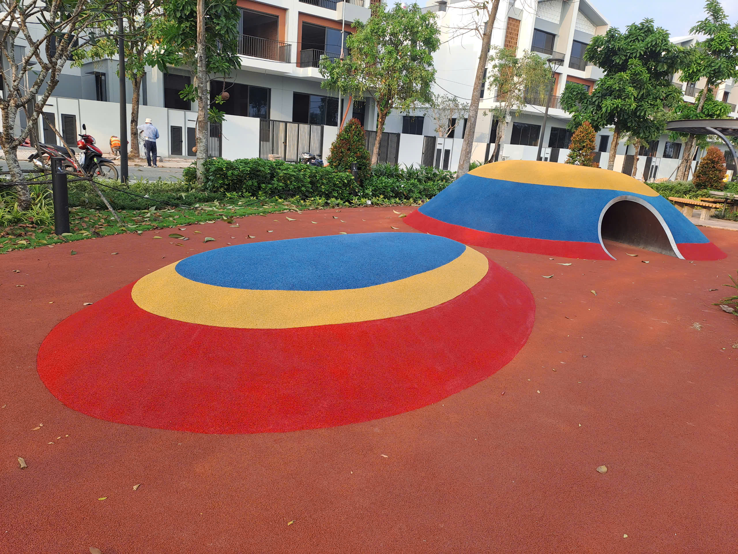 พื้น EPDM ในโครงการสนามเด็กเล่น